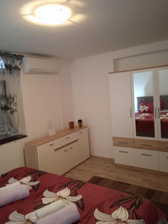 סנג' Apartment Fortica מראה חיצוני תמונה