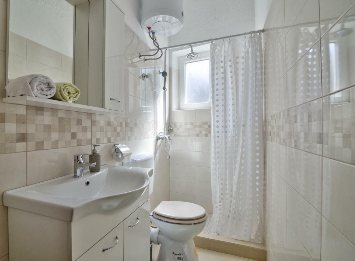 סנג' Apartment Fortica מראה חיצוני תמונה